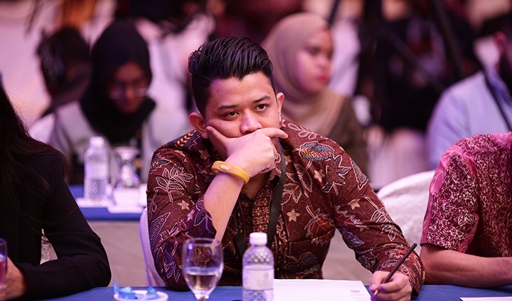 ADIB0480