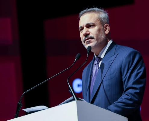 The Minister of the Foreign Affairs, Hakan Fidan, at Al Sharq Youth 9th International Conference “Tashkīl Al Sharq: From Vision to Action”. 1 b2103f19bb1e1a402f49f23e6f3fd0f9e8ef741143380d386198fd82895c5d0b